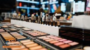 fake eyelashes factory