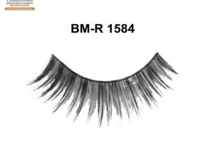 Natural and Lightweight False Eyelashes for Everyday Wear