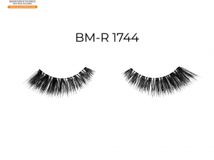 Natural False Eyelashes for Everyday Beauty - EyelashesWorld