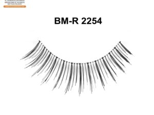 Discover Natural-Looking False Lashes for Daily Glamour