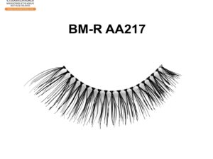 Explore Lightweight Natural Lashes for Everyday Elegance