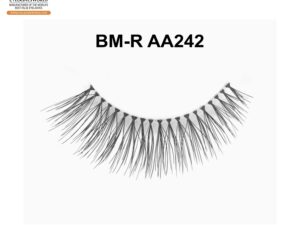 Explore Lightweight Natural False Eyelashes for Everyday Use