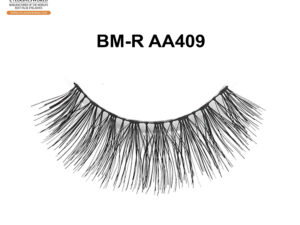 Natural Strip Lashes: Lightweight & Perfect for Daily Wear