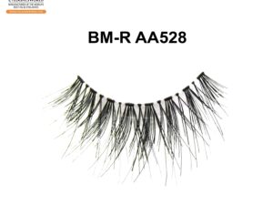 Explore Gorgeous Eyelashes: Natural to Dramatic Styles