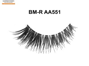 Explore Beautiful Eyelashes: Natural, Voluminous & Stylish