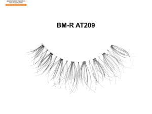 Discover Ultralight False Eyelashes for Natural Beauty