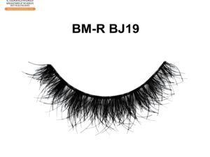 Eco-Friendly Lashes: Stylish Sustainability at EyelashesWorld