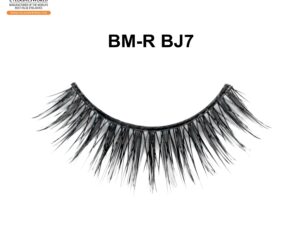 Sustainable Luxury: Discover Our Eco-Friendly Lashes