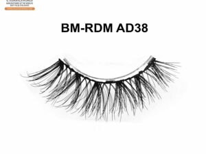 Innovative Magnetic Lashes for Effortless Beauty Care