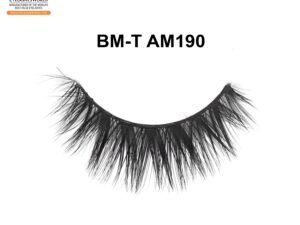 Experience Luxurious Faux Mink Eyelashes for All-Day Glamour