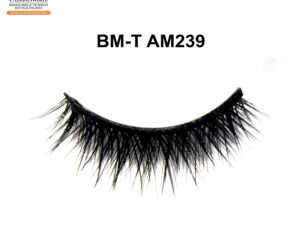 Luxe Faux Mink Eyelashes for Effortless Glamour and Style