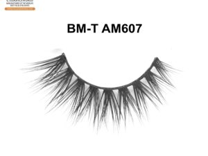 Dramatic Faux Mink Lashes for Captivating Eye Looks