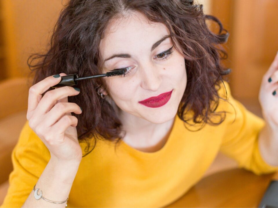 Mascara Before False Eyelashes