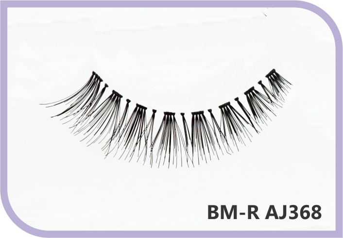 Explore Elegant False Eyelashes for All Your Styles at EyelashesWorld