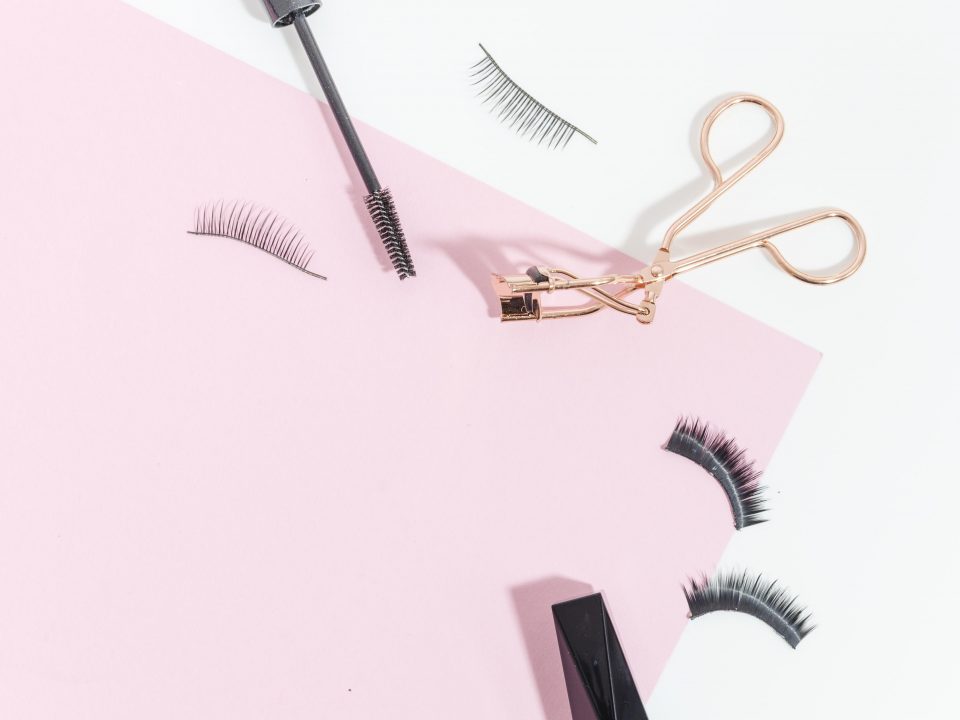 False Eyelashes Supplier & Tips to Choose Them