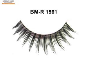 Natural Look Strip Lashes: Comfort for Everyday Wear